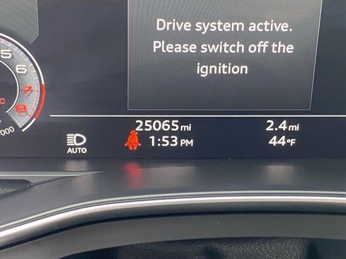 Used 2023 Audi A6 2.0T Premium w/ Convenience Package image 14