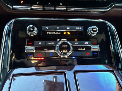 Used 2018 Lincoln Navigator Black Label w/ Cargo Package image 9