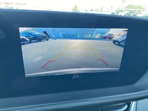 Used 2024 Buick Envista Preferred w/ Convenience I Package image 17