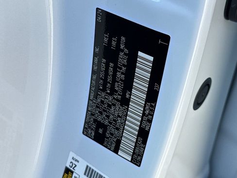 Certified 2024 Toyota Grand Highlander FWD image 30