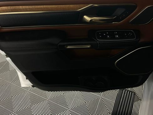 Used 2022 RAM 1500 Limited image 27