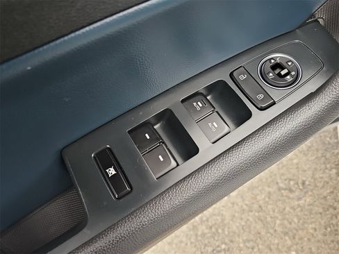 Used 2019 Hyundai Sonata Limited image 28