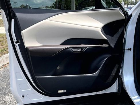 Used 2024 Lexus RX 350 Premium image 25