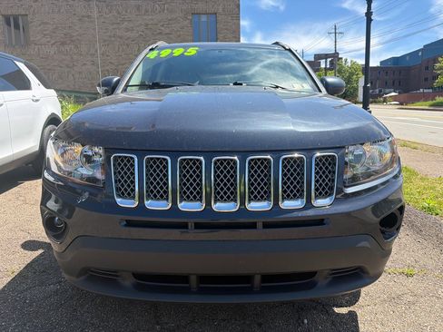 Used 2015 Jeep Compass Latitude AWD/4WD image 5