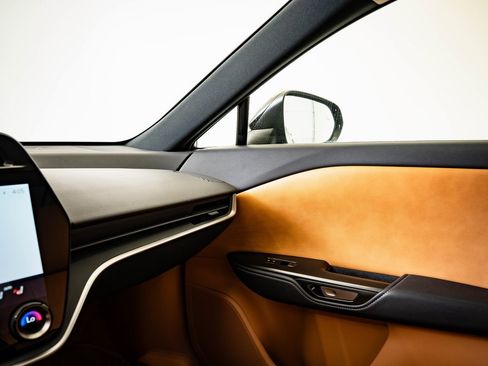 Certified 2024 Lexus RZ 300e Premium w/ Technology Package image 31