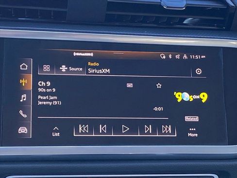 Used 2023 Audi Q3 2.0T Premium w/ Convenience Package image 9