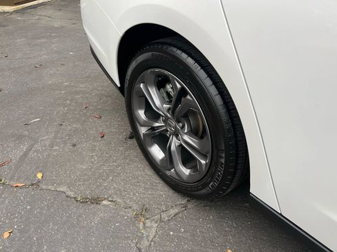 Used 2023 Honda Accord EX image 11