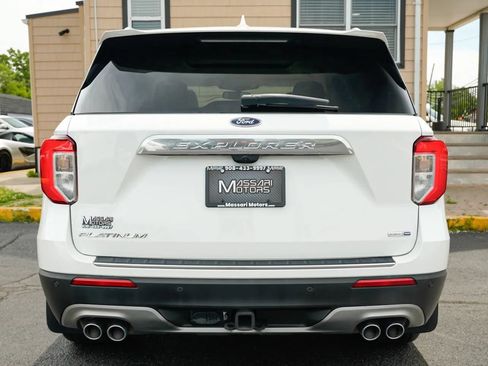 Used 2020 Ford Explorer Platinum w/ Premium Technology Package AWD/4WD image 6