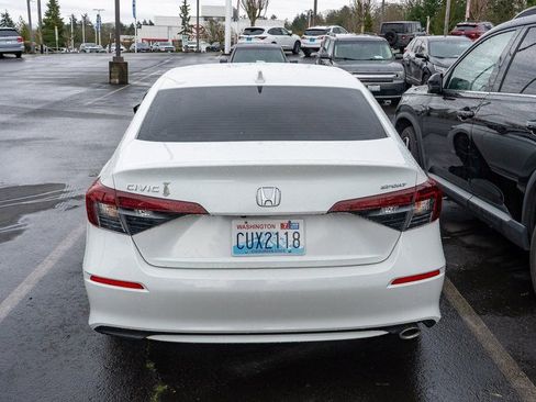 Certified 2025 Honda Civic Sport image 4