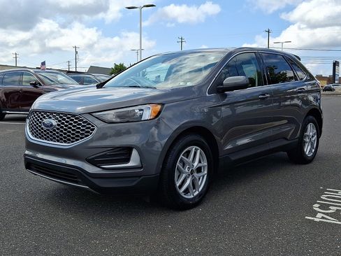 Used 2024 Ford Edge SEL AWD/4WD image 3