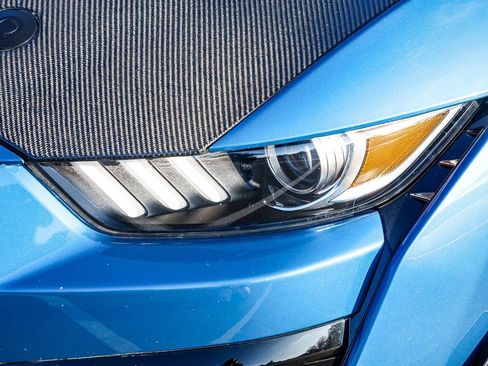 Used 2020 Ford Mustang Shelby GT500 w/ Technology Package image 7