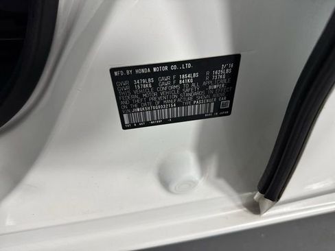Used 2016 Honda Fit EX image 36