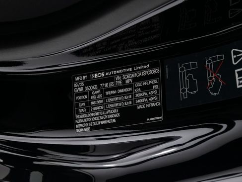 New 2025 INEOS Grenadier Fieldmaster Edition AWD/4WD image 43