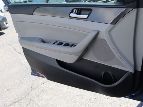 Used 2017 Hyundai Sonata Sport FWD image 9