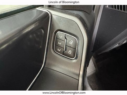 Used 2022 Ford F150 Lariat w/ Equipment Group 502A High AWD/4WD image 42