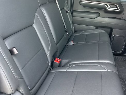 Used 2024 Chevrolet Silverado 1500 LTZ AWD/4WD image 17