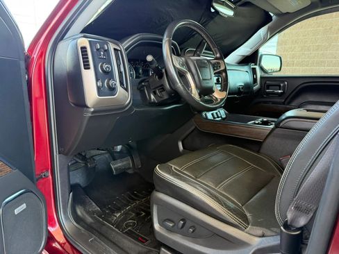 Used 2017 GMC Sierra 1500 Denali w/ Denali Ultimate Package image 39