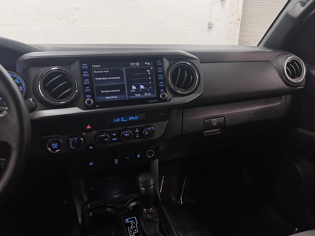 Used 2021 Toyota Tacoma TRD Off-Road AWD/4WD image 17