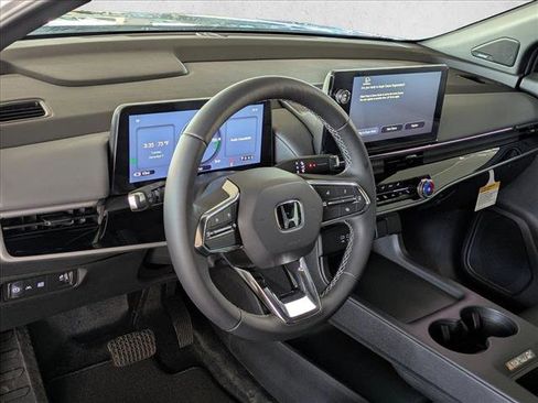 New 2026 Honda Prologue Touring image 3