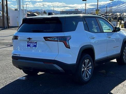 New 2026 Chevrolet Equinox LT image 5