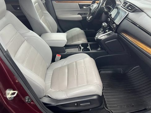 Used 2019 Honda CR-V Touring image 13