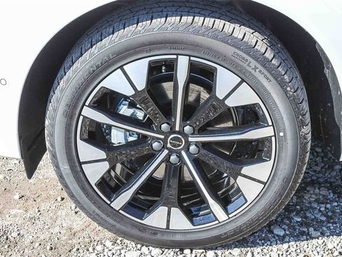 New 2026 Volvo XC60 B5 Plus w/ Climate Package PRO image 12