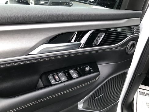 New 2026 Jeep Grand Wagoneer 4WD image 22