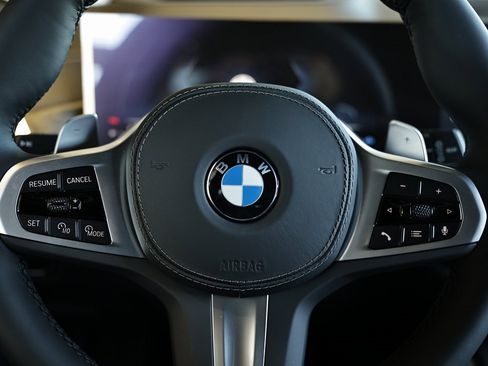 New 2026 BMW X7 xDrive40i w/ M Sport Package image 33