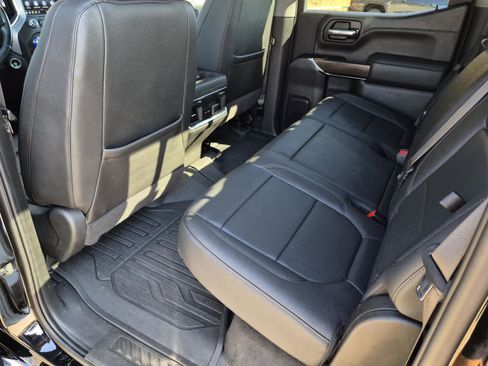 Used 2022 GMC Sierra 1500 SLT image 14