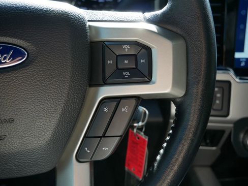 Certified 2022 Ford F250 Lariat w/ Tremor Off-Road Package image 20