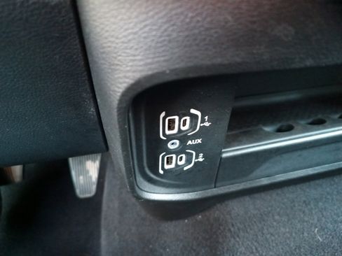 Certified 2024 RAM 2500 Big Horn w/ Sport Appearance Package image 16