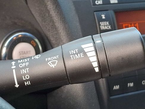 Used 2010 Nissan Altima 3.5 SR image 19