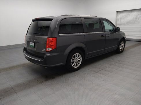 Used 2019 Dodge Grand Caravan SXT FWD image 10