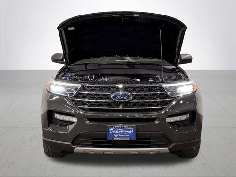 Certified 2022 Ford Explorer XLT w/ Equipment Group 202A image 6