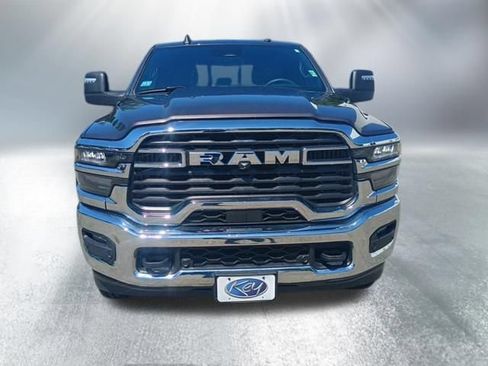 Used 2025 RAM 2500 Tradesman AWD/4WD image 9