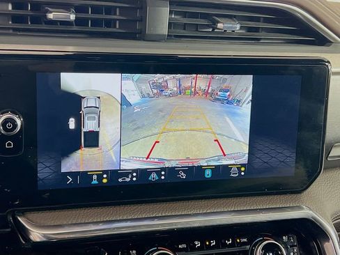 Used 2023 GMC Sierra 1500 Denali w/ Denali Reserve Package image 15