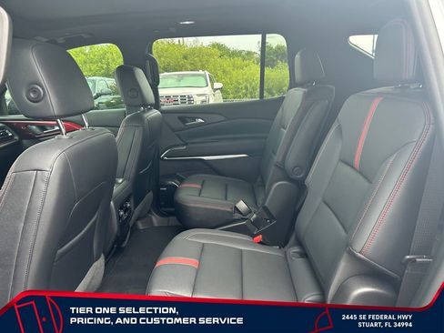 Certified 2024 Chevrolet Traverse RS AWD/4WD image 12
