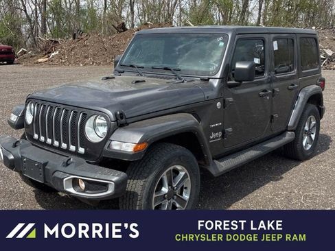 Used 2023 Jeep Wrangler Sahara w/ Cold Weather Group AWD/4WD image 1