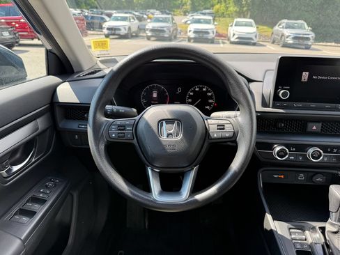 Used 2024 Honda CR-V LX image 19