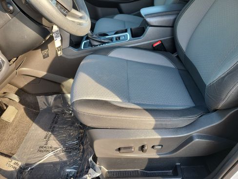 Used 2017 Ford Escape SE w/ Equipment Group 201A FWD image 23