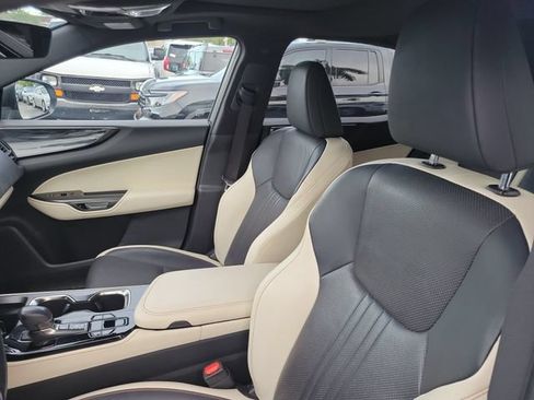 Used 2024 Lexus NX 350 AWD image 8