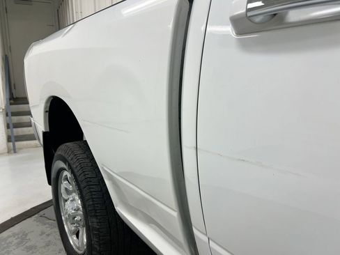 Used 2014 RAM 2500 SLT AWD/4WD image 26