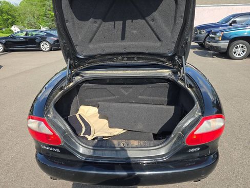 Used 2000 Jaguar XK8 Convertible image 7