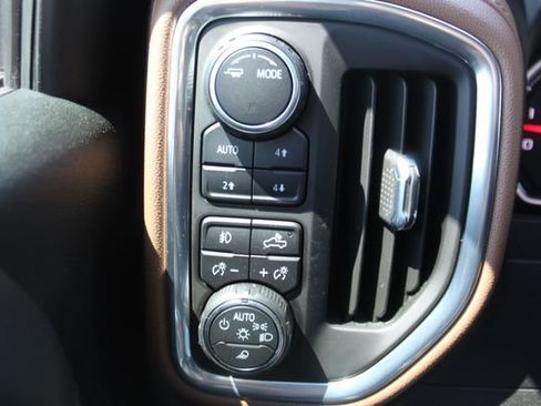 Used 2022 Chevrolet Silverado 1500 High Country w/ Safety Package II image 20