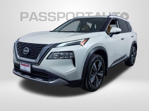 Certified 2022 Nissan Rogue Platinum w/ Head-Up Display Package AWD/4WD image 1