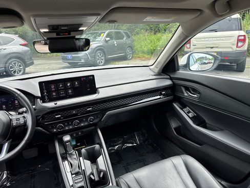 Certified 2023 Honda Accord Touring image 37