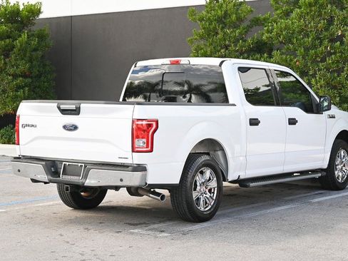 Used 2016 Ford F150 XLT w/ Equipment Group 302A Luxury image 4