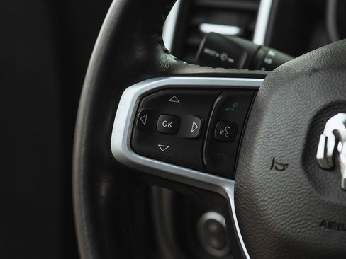 Used 2021 RAM 1500 Big Horn image 33