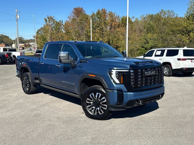 Used 2026 GMC Sierra 2500 Denali Ultimate w/ Max Trailering Package AWD/4WD image 2