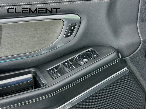 Certified 2025 Ford Expedition Platinum AWD/4WD image 28